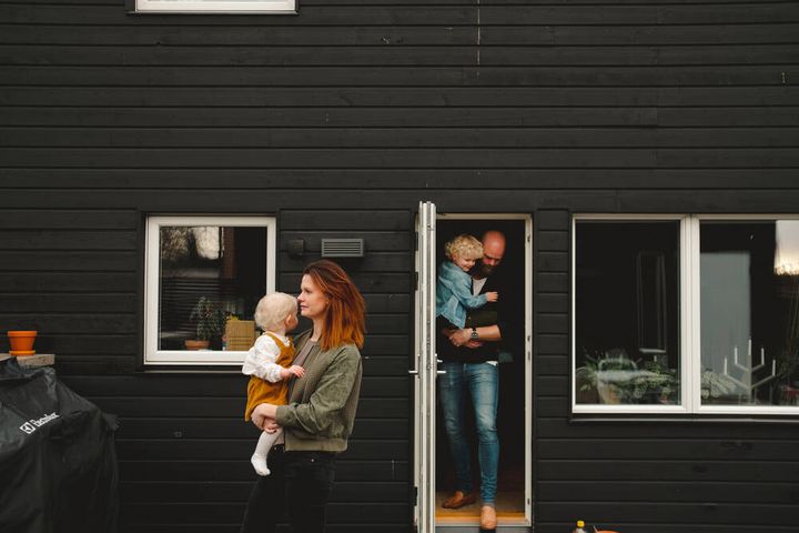 Brandskyddsbehandlingar på träfasader kan förlora sin effekt betydligt snabbare än förväntat, särskilt när de utsätts för fukt och väder.