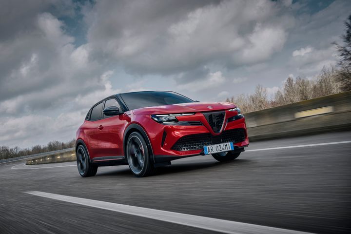 Nya Alfa Romeo Junior Elettrica Veloce