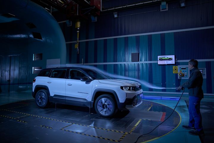 Nya Jeep Compass i vindtunnel
