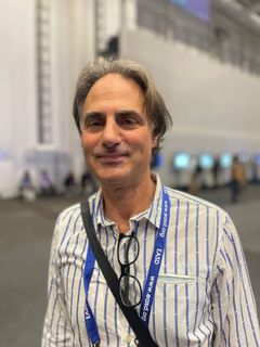 Bild på Dr. David Nathanson.