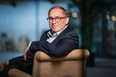 Adrian Wooldridge är aktuell med boken "Den revolutionära mitten"