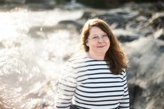 Tora Wall är aktuell med boken "Havet: magi, monster och väsen" som utkommer den 24 september på Bokförlaget Stolpe.