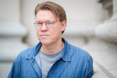 Paul Linjamaa är religionshistoriker och aktuell med boken "Gnosticismens historia".