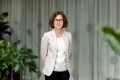 – Det här är ett viktigt domstolsbeslut, inte bara för betongbranschen utan för hela samhället. Tillgången på cement är en förutsättning för att tillverka betong som behövs för att bygga bostäder, vägar, broar och klimatanpassad infrastruktur med mera, säger Malin Löfsjögård, Vd på Svensk Betong.