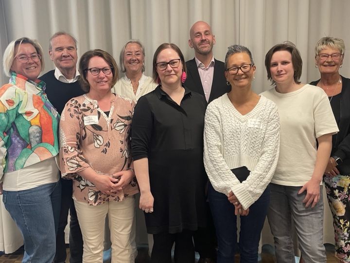 Förbundsstyrelsen vald vid Funktionsrätt Sveriges kongress 14 maj 2025. Från vänster: Lotta Håkansson, Anders Lago, Marina Carlsson, Marie Sten, Anna Bergkvist, Nicklas Mårtensson, Annika Lindström, Emma Larsen och Inger Ros.