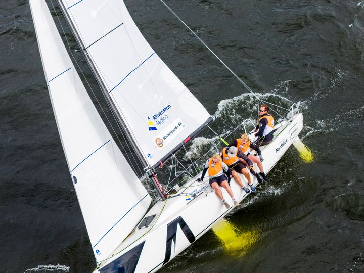 Stenungsund vann den tredje deltävlingen av Allsvenskan Segling. Foto: Daniel Stenholm