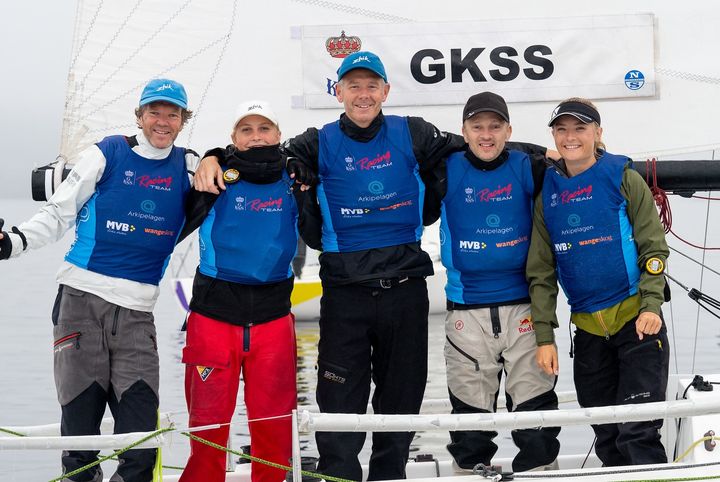 GKSS besättning i Örnsköldsvik, från vänster: Marcus Westerlind, Esther Lagestrand, Oscar Angervall, Oskar Ljung, Johanna Thiringer. Foto: Claes Lundin