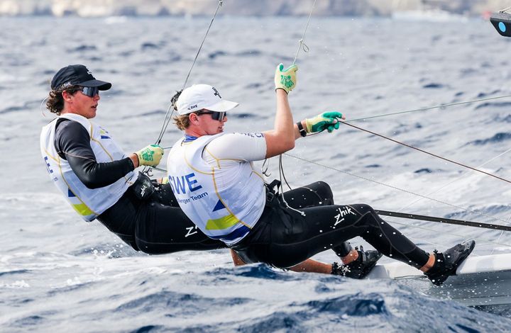 Marius Westerlind och Olle Aronsson på VM i 49er 2025. Foto: Sailing Energy