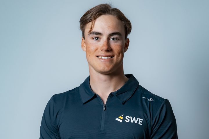 Erik Norlén har börjat bäst av svenskarna på ILCA-VM. Foto: Sailing Energy