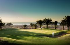 På Lanzarote spelar kryssningresenärerna golf på Costa Teguise.