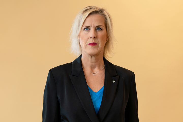 Åsa Fahlén, förbundsordförande Sveriges Lärare. Rapporten ”Ekonomin styr – läraren önskar” har undersökt lärares inflytande över inköp av läromedel.