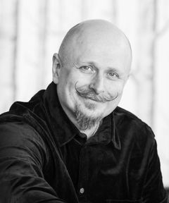 Hugo Aaavaranta Hansén, konstnärlig chef teater