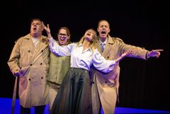 Mathias Lithner, Niki Gunke Stangertz, Marie Robertson och Kalle Malmberg i dramat Har du sett Alice?.