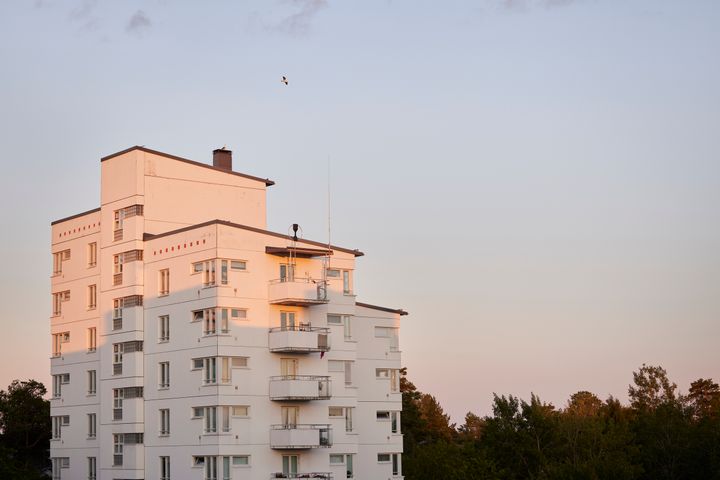 Privatvärdarnas ekonomi bygger på årsredovisningar från 20 privata och fem allmännyttiga bostadsbolag under perioden 2015–2025. Foto Johner bildbyrå