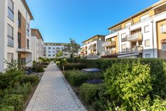 Det skulle kunna byggas 15 100 nya bostäder i Växjös 10 bästa villaområden.