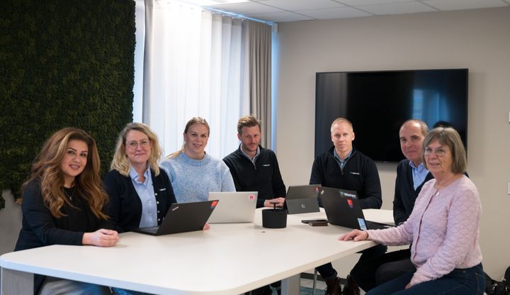 Styrgruppen för Jönköpingsmodellen, från vänster: Nawar Abdul Al (Hyresgästföreningen), Åsa Karlsson (Vätterhem), Angelica Karlsson (Hyresgästföreningen), Jonas Ahlstedt (Vätterhem), Daniel Gustavsson (Vätterhem), Raymond Paska (Vätterhem) och Brigitte Widell (Hyresgästföreningen)