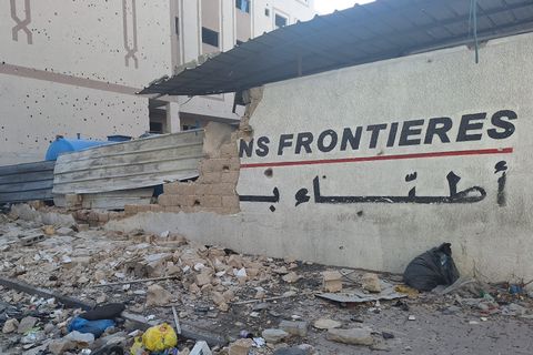 En delvis förstörd byggnad i Gaza.