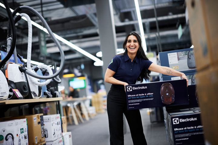 För Elgiganten är trenden inför jul tydlig: hårda klappar dominerar önskelistan.