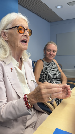 Alexandra framför kvinnornas röster och oro