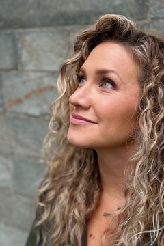Yasmine Östergren