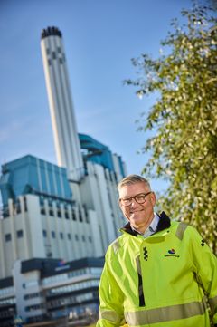 "Att hålla fjärrvärmepriserna på en stabil och konkurrenskraftig nivå har hög prioritet framåt", säger Henrik Holm, ny affärsområdeschef för Värme inom Mälarenergi.
