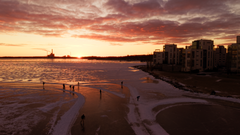 Tidigare har Högspänning rört sig mycket i skog och på landsbygd. I och med Mälarenergis inträde, får tittarna även följa utvecklingen av den resurseffektiva staden, bland annat i Västerås.