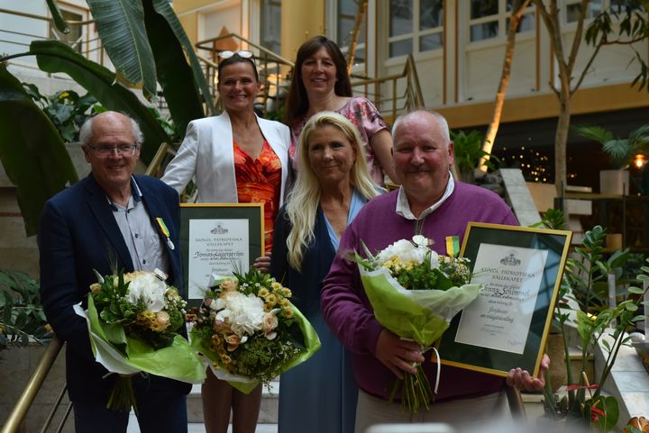 Alla trädgårdsmedaljörer 2024, Tomas Lagerström, Miriam Dovrén, Johnny Schimmel, tillsammans med förbundsdirektör Inger Ekrem och styrelseordförande Karina Brozinic.