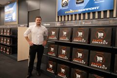 Klar för öppning: Varuhuschef Marcus Erlandsson.