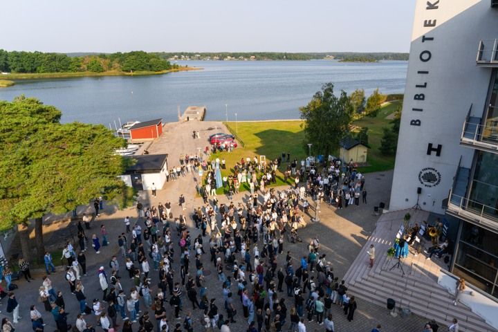 1 000 nya BTH-studenter samlas på campus för första gången på måndag den 24 augusti.