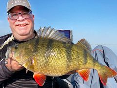 Jørgen Larsson, den välkände svenska sportfiskaren, hjälper till att utforma och kvalitetssäkra fiskeplatserna i Sverige.