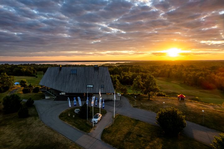 Estonian Golf & Country Club som ligger en kort bilfärd från Tallinn