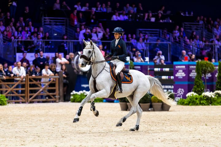 Wilma Hellström är en av de ryttare som vi får se i Göteborg! Foto: FEI