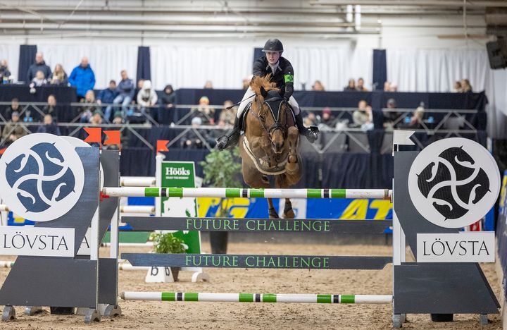 Jennifer Krogh med sin Ludwig är redo för Gothenburg Horse Show. Foto: Roland Thunholm