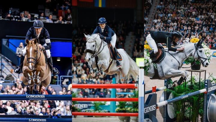 Tre ryttare hoppar över hinder med sina hästar under en hästtävling i Scandinavium. Publik syns i bakgrunden.