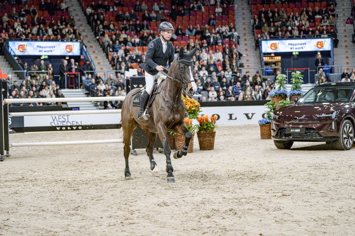 The homecrowd relies on Rolf-Göran Bengtsson