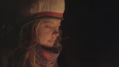 Artisten Saara Hermansson utforskar sitt samiska ursprung i UR:s dokumentärfilm 100% same.