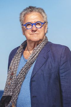 Tommy Körberg i Seniorsurfarna – ett program från UR.