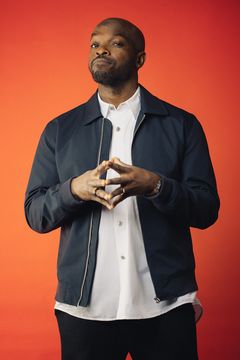 Kodjo Akolor är nominerad i Kristallen i kategorin Årets manliga programledare.