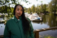 Assia Dahir är nominerad i Kristallen i kategorin Årets kvinnliga programledare.