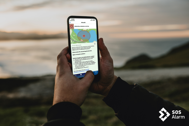 Notis i 112-appen om en nödställd person i vatten