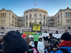 Från protester utanför norska Stortinget i januari 2024