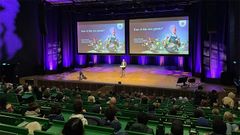 Robert Brummer föreläser i Aula Nova.