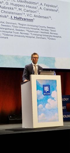 Jonas Halfvarson, professor i medicin, presenterar den senaste studien på internationella Congress of ECCO i Stockholm.