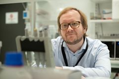 Marcus Buggert, docent vid Karolinska Institutet.