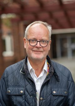 Peter Stenvinkel, professor vid institutionen för klinisk vetenskap, intervention och teknik, Karolinska Institutet och överläkare vid Karolinska Universitetssjukhuset.