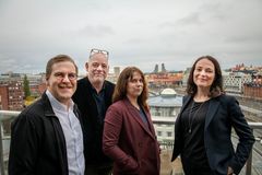 Adam Svanell och Jan Almgren nomineras till Årets Berättare. Madelaine Levy och Lisa Irenius nomineras till Årets Förnyare. Foto: Joakim Ståhl/SvD