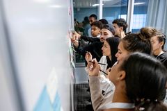 Deltagarna i News Changemaker-programmet jobbade tillsammans i 10 veckor Foto: Emma-Sofia Olsson/Schibsted