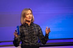 Siv Juvik Tveitnes, CEO för Schibsted Media, poängterar att partnerskapet med OpenAI ligger i linje med koncernens strategi att integrera AI på ett sätt som stödjer och stärker journalistiken. Foto: John Einar Sandvand/Schibsted Media