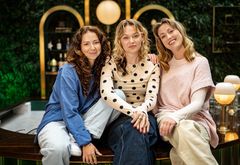 Lovisa ”Laki” Karlsson, Minna Höggren och Olivia J Berntsson leder nya tv-satsningen “Rådet”. Foto: Filip Meneses