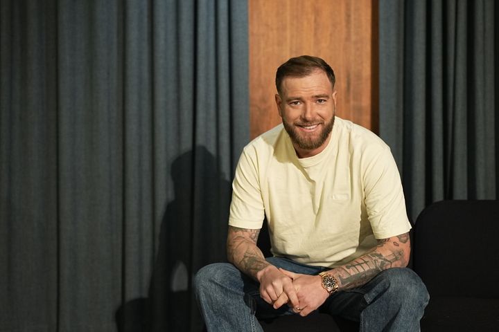 John Guidetti är klar som ny fotbollsexpert för TV4, Aftonbladet och Podme. Samarbetet är en del av Schibsteds satsning på fotboll inför Allsvenskan 2026 och sommarens fotbolls-VM. Foto: Anna Tärnhuvud / Schibsted